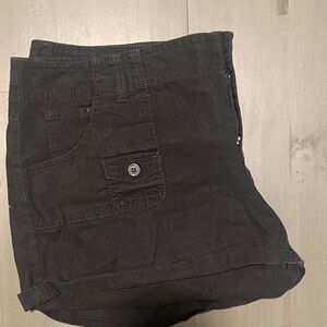 LEI Ashley Lowrise Dark Shorts